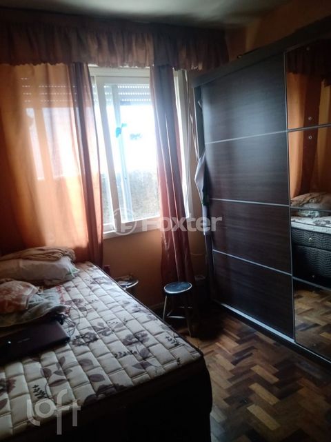 Image 8 - 876609