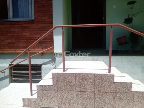 Image 7 - 876609