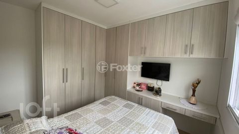 Image 7 - 876617