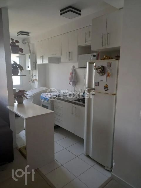 Image 5 - 876619