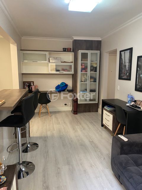 Image 3 - 876624
