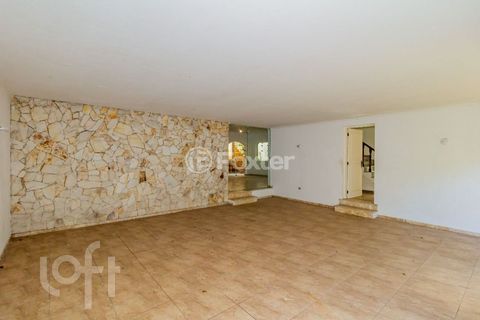 Image 16 - 876627