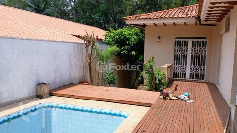 Image 8 - 876627