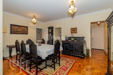Image 3 - 876630