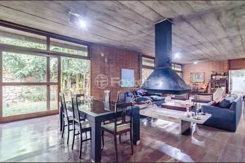Image 7 - 876636