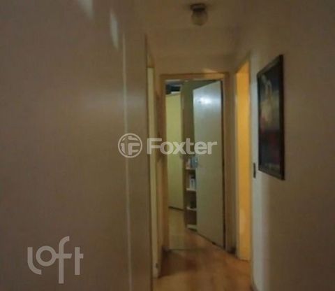 Image 8 - 876638