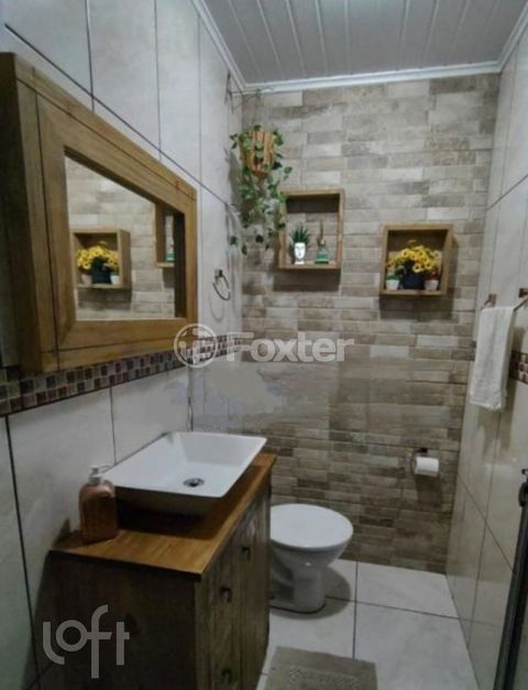 Image 4 - 876644
