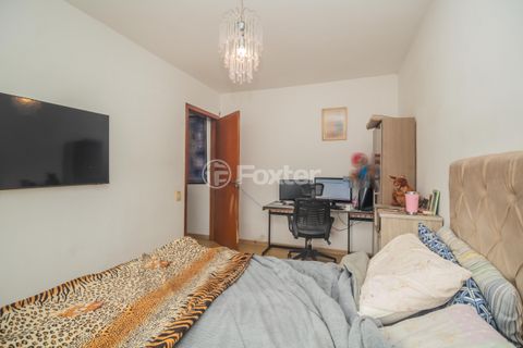 Image 7 - 876657
