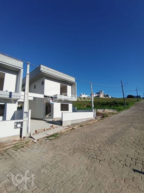 Image 2 - 876682