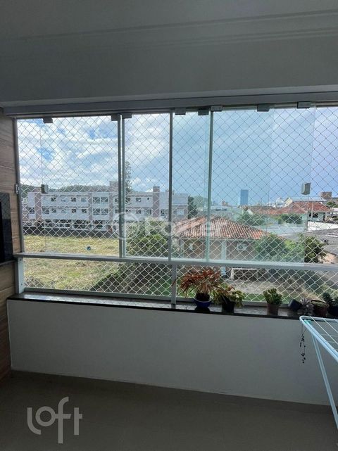 Image 7 - 876693