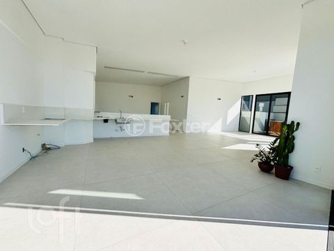 Image 9 - 876710