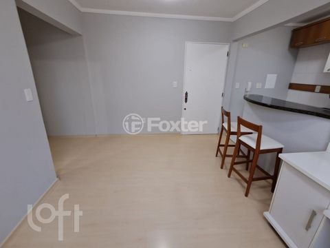 Image 4 - 876713