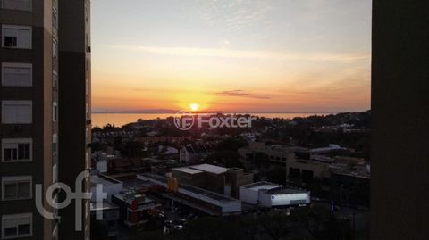 Image 17 - 876713