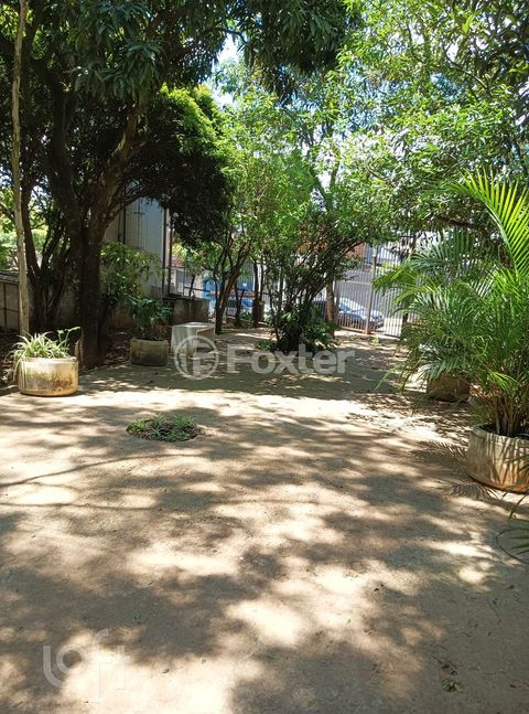 Image 6 - 876723