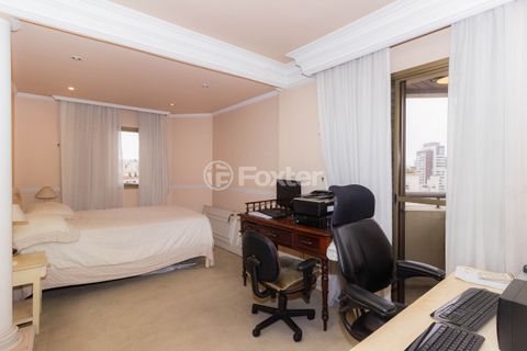 Image 7 - 876772