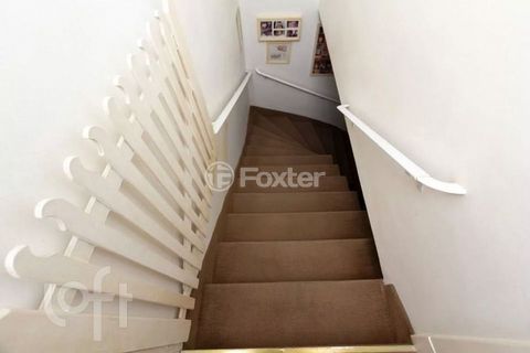 Image 6 - 876781