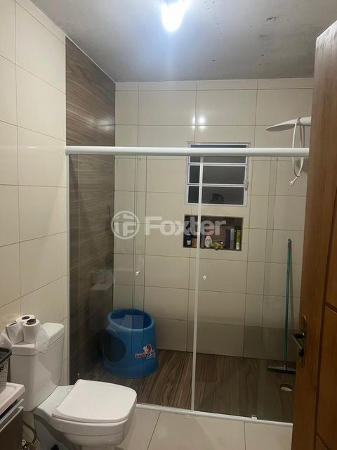 Image 7 - 876782