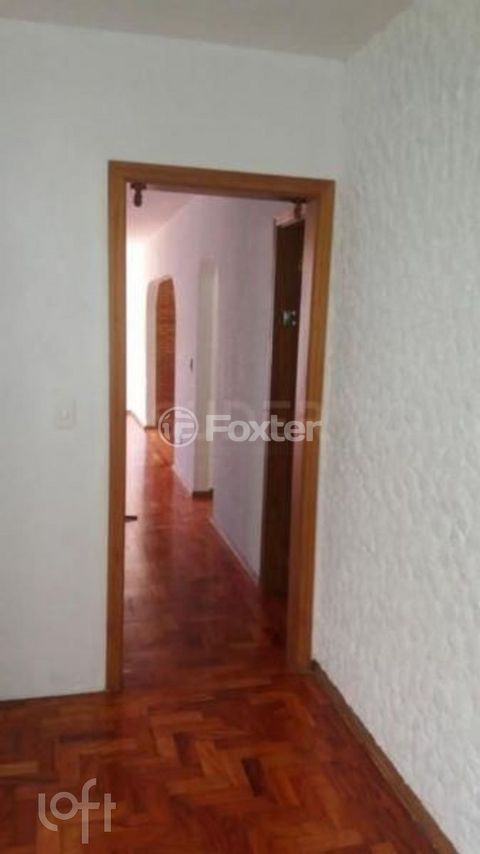 Image 5 - 876788