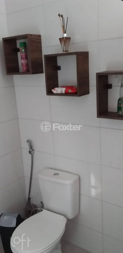 Image 8 - 876797