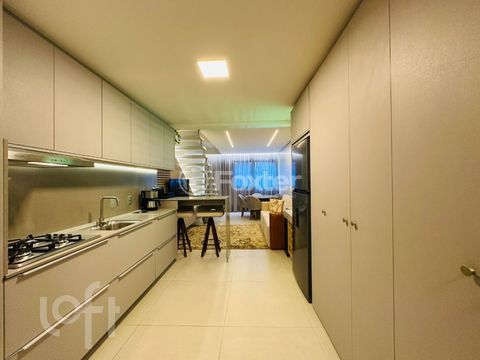 Image 7 - 876801