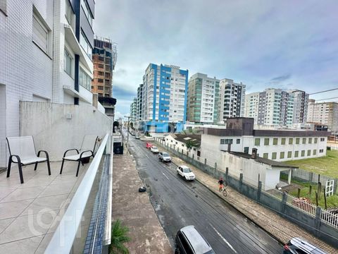 Image 6 - 876826
