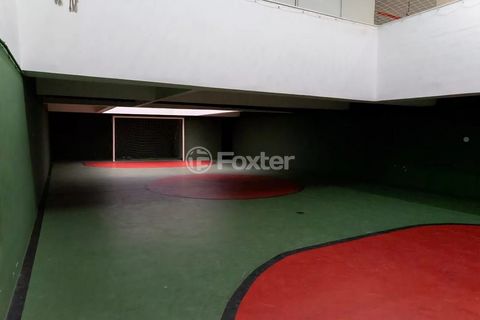 Image 4 - 876853