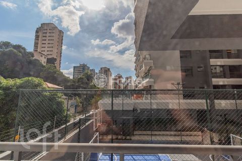 Image 11 - 876863