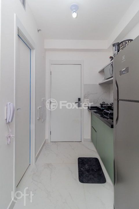 Image 4 - 876863
