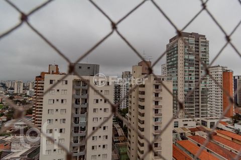 Image 9 - 876869