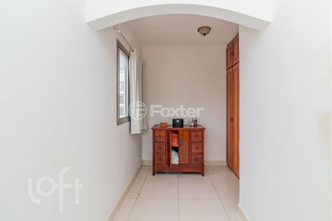 Image 6 - 876869