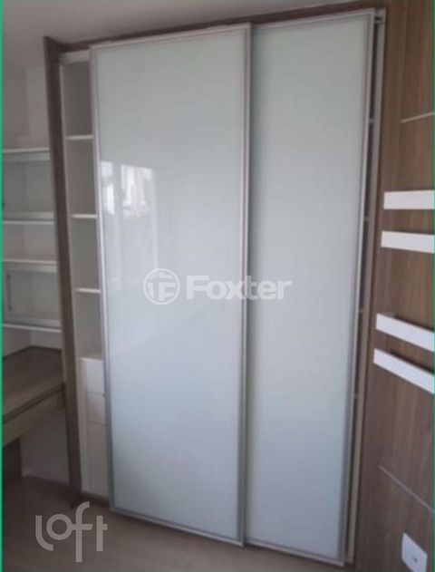 Image 7 - 876881