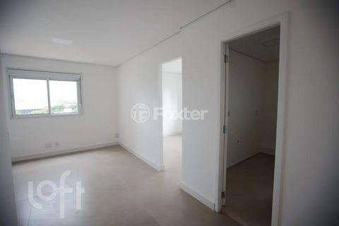 Image 10 - 876886