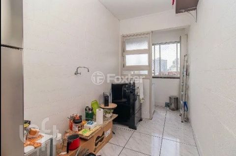Image 11 - 876888