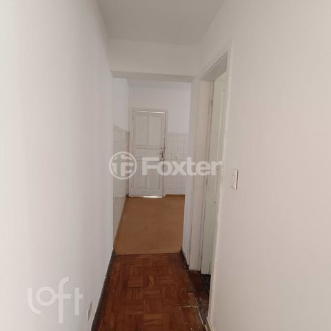 Image 2 - 876912