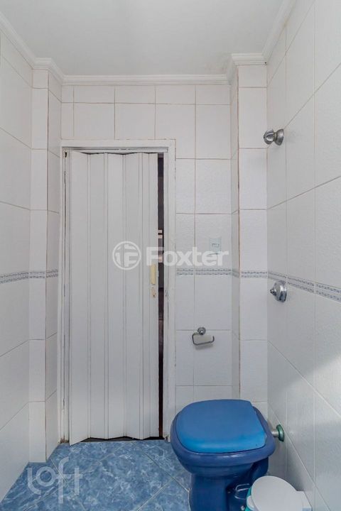 Image 4 - 876914