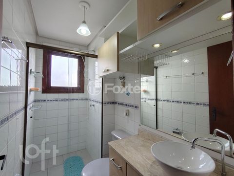 Image 9 - 876923