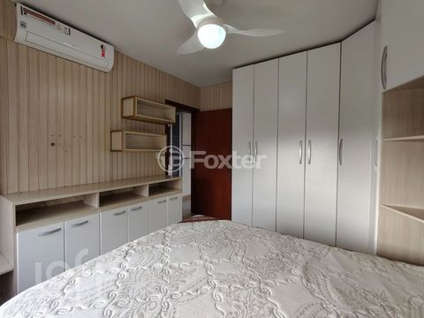 Image 7 - 876923