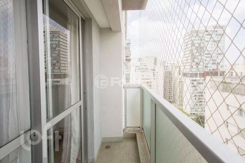 Image 3 - 876926