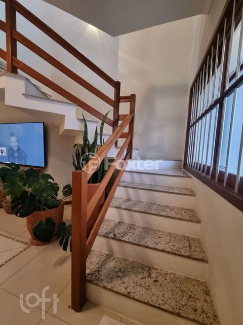 Image 15 - 876927