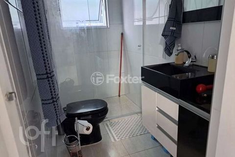 Image 8 - 876936
