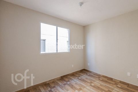 Image 8 - 876946