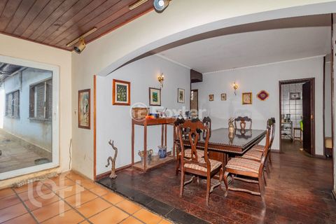 Image 9 - 876952