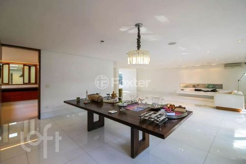 Image 3 - 876953