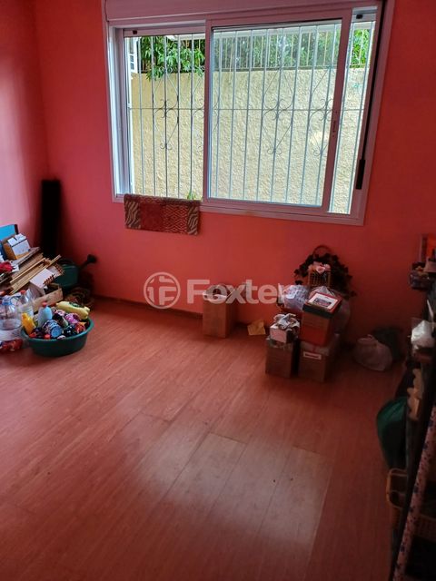 Image 4 - 876993