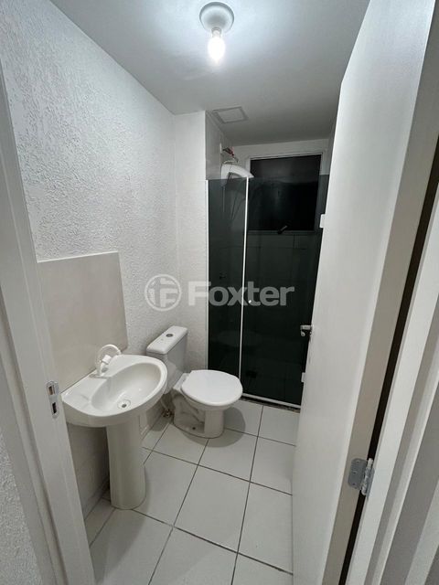Image 7 - 877012