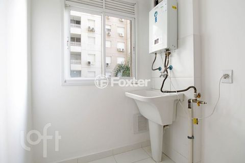 Image 7 - 877040