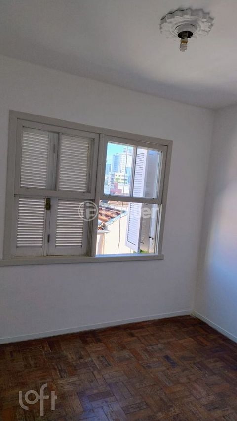 Image 0 - 877138