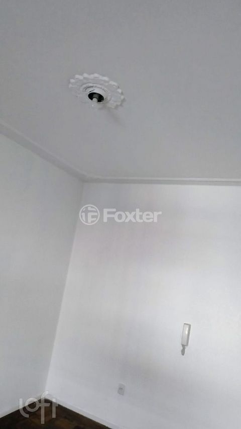 Image 9 - 877138