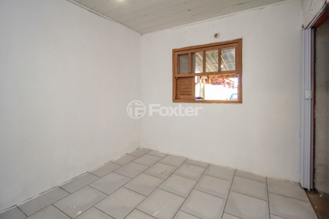Image 17 - 877143