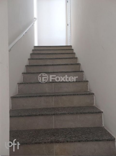 Image 9 - 877178